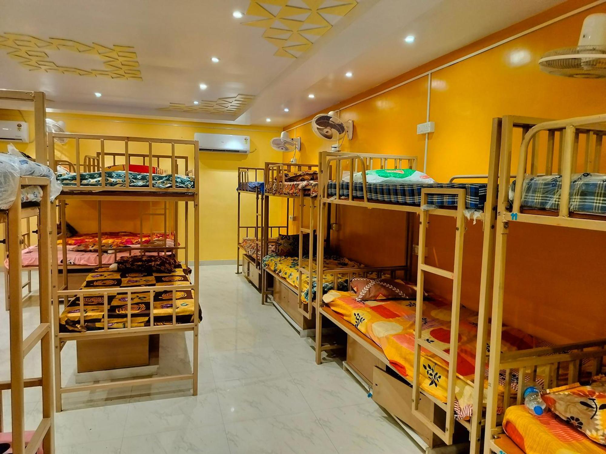 Brahmapur Sri Durga Jatri Nibasaホステル エクステリア 写真